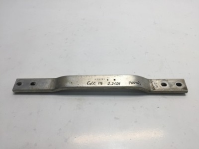 Mercedes glc x253 2019 кронштейн распорка перед a2536190000 фото №1