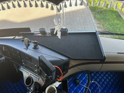 Полиця середня mercedes actros mp4 i mp5 od 2011r. фото №1