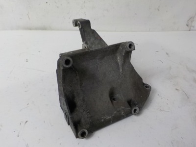 Mercedes-benz w124 кронштейн кронштейн 1031310935 фото №1