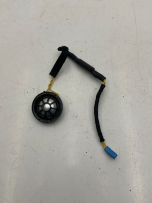 Bmw i3 2018 динамик дверь передних фото №1