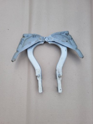 Jeep cherokee kl lift 20- петля капот левый lub правый фото №1