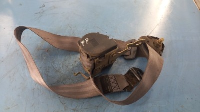 Ремень правая  перед renault laguna 96r 1.8b фото №1