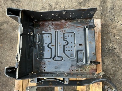 Основа коробка акумуляторів iveco stralis trakker фото №1