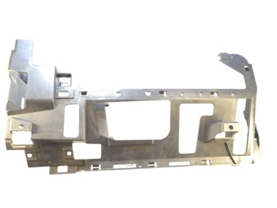 Кронштейн напрямна кронштейн бампера лівий задній peugeot traveller фото №1