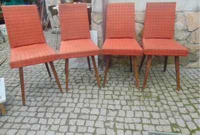 Komplet 4 krzesła,vintage z lat 60-70,z Prlu