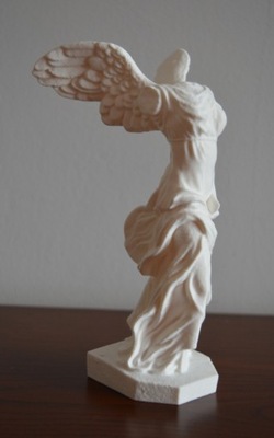 Nike z Samotraki rzeźba 3D