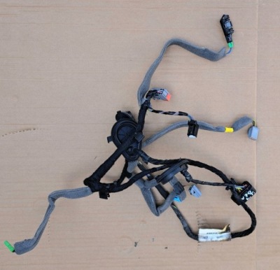 Volvo v70 2015r. 2.0 d автоматическая коробка передач жгут трубопровод дверь левый задняя 31374824 фото №1