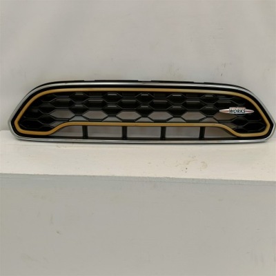 Решётка радиатора mini cooper countryman f60 s 2016- фото №1