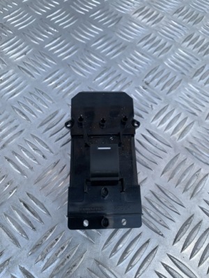 Переключатель окон правый перед honda hr-v ii 15- фото №1