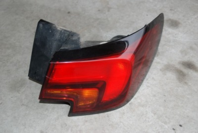 Лампа правая задняя opel astra k 5 v hb фото №1