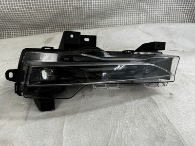 Tesla 3 iii y лівий протитуманна фара фото №1