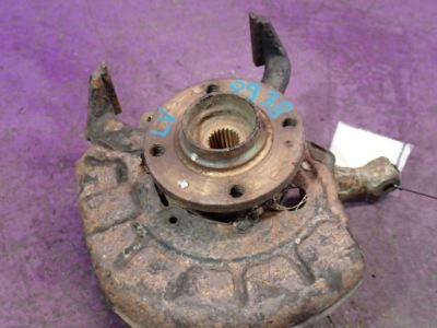 Seat cordoba i 6k 93-99 1.4 поворотний кулак перед ліва ступиця фото №1