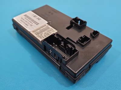 Блок керування модуль mercedes w222 a0009000817 фото №1
