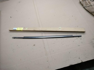 Молдинг уплотнитель дверь правая перед mazda 6 gj gl фото №1