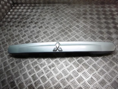 Накладка кришки багажника mitsubishi space star 1.6 16v mr245529 фото №1