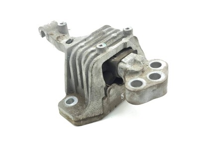 Передня подушка двигуна jeep cherokee kl p68141406af 2.0l дизель 2014 фото №1