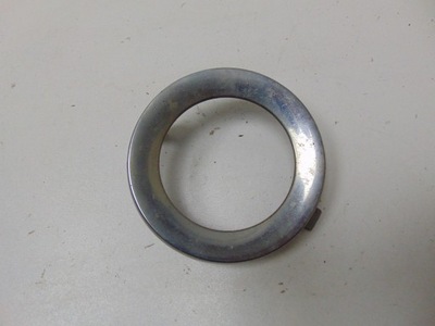 Решітка рамка протитуманної фари права subaru forester iii 57731sc000 фото №1