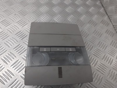 Освітлення кабіни перед opel zafira b 13111872 фото №1