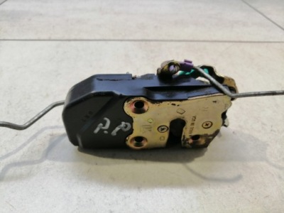 Замок двері правий перед pt cruiser 2.2 crd фото №1