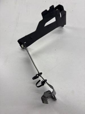 Bmw x5 f15 2015 кронштейн акумулятор фото №1