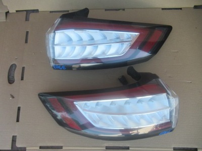 Ford edge лампа задня права фото №1