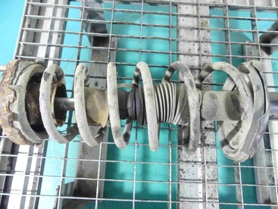 Пружина задня mazda premacy 99-05 фото №1