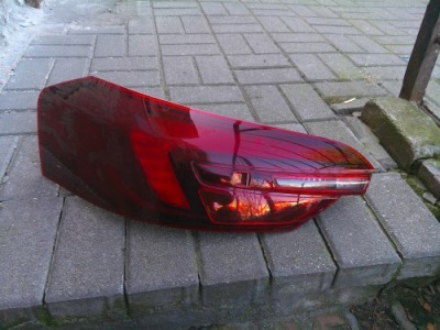 Opel insignia a рестайлінг  13+ універсал led ліва задня фара оригінал фото №1