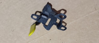 Замок засов капот maserati ghibli iii m157 фото №1