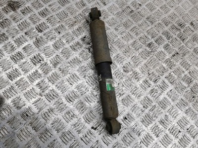 Lexus nx 2017 левая сторона амортизатор задний фото №1