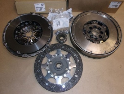 Колесо двухмассовый+ сцепление c c4 2.0hdi фото №1