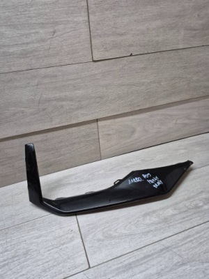 11200. audi rs5 молдинг бампер правий перед 8w6807062 фото №1