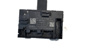 Audi q5 8r 13r модуль дверь 8k0959792r фото №1