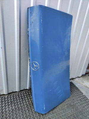Кришка багажника кришка багажника mercedes w123 фото №1