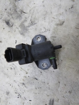 Клапан вакуумa peugeot 2008 9688124580 фото №1