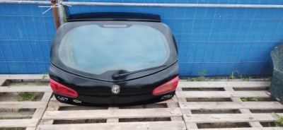 Кришка багажника багажника alfa 147 рестайлінг  kod 601 версія 5 d фото №1