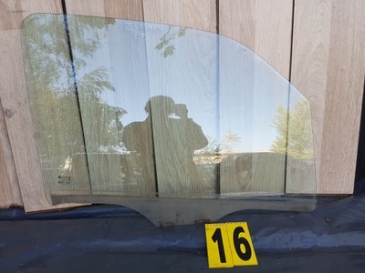 Opel agila стекло боковая дверь перед правая фото №1