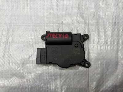 Alfa romeo stelvio моторчик отопителя фото №1