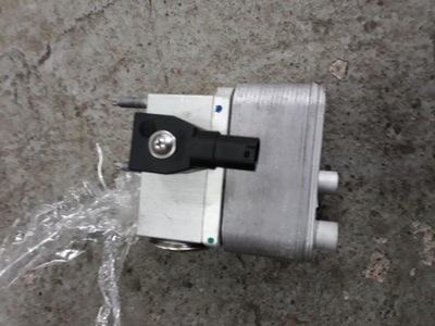 Peugeot e-208 2008 citroen opel радиатор кондиционера фото №1