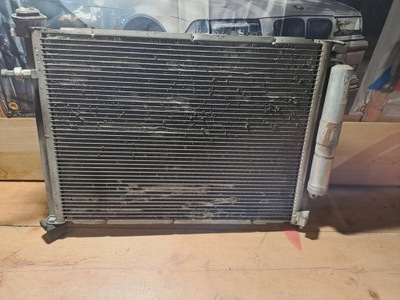 Радіатор з вентилятор renault clio iii 09-12 фото №1