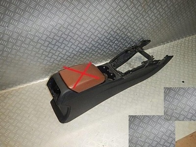 Audi q5 обивка туннель средний фото №1