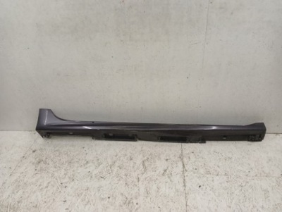 Молдинг поріг права поріг правий toyota yaris 4 iv 2020- фото №1