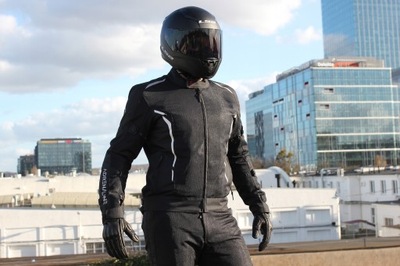 CHAQUETA MOTOCICLETA ADRENALINE MESHTEC NEGRA  