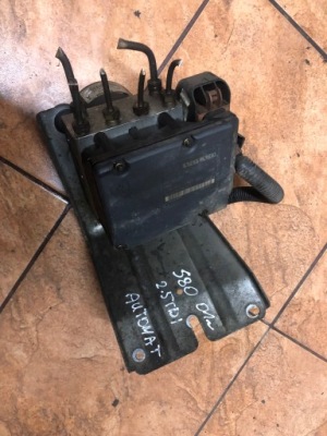 Насос abs 8619535 s80 2.5tdi 01r. фото №1