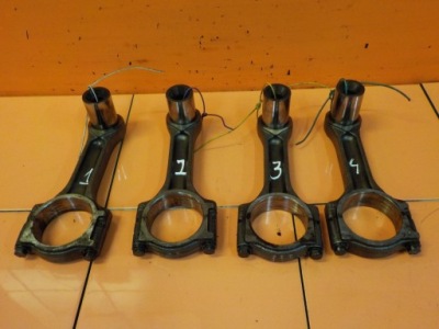 Vivaro trafic primastar 2.0 dci 09r шатун фото №1