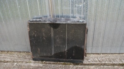 Mercedes r107 sl slc 280 350 380 радіатор води 1075010701 фото №1