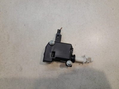 Привод крышка заливной топлива touran i fl 1.9 tdi фото №1