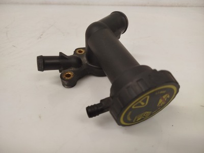 Корпус термостата mini cooper r50 04777858 фото №1