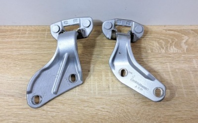 Ml w164 c775 петли крышки багажника комплект фото №1