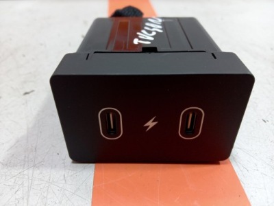 Hyundai tucson iv роз'єм port usb 96125-n7650 фото №1