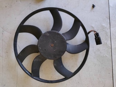 Bmw f10 n57 вентилятор радиатора 8509741 фото №1